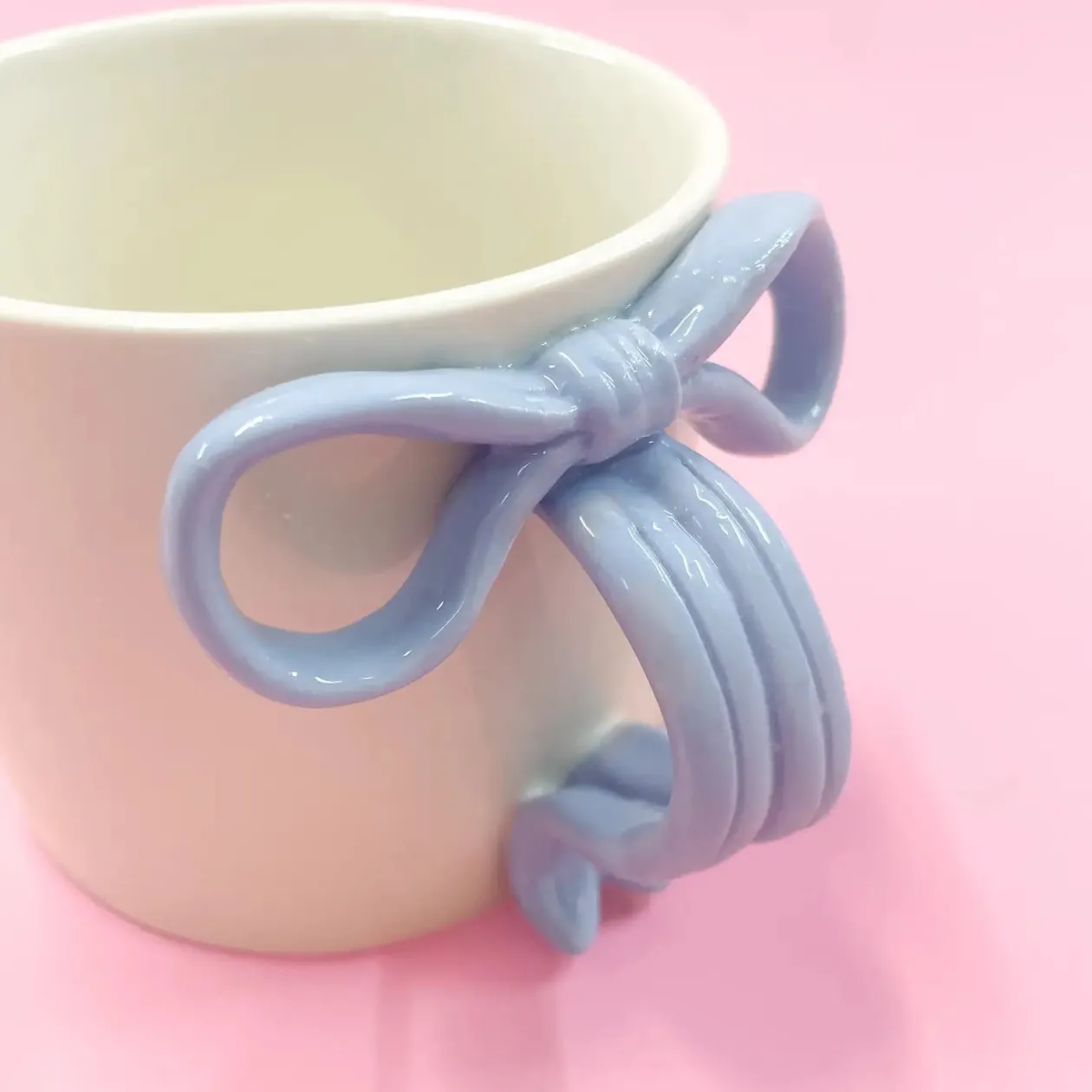 Ceramic Bow Mug 15 oz